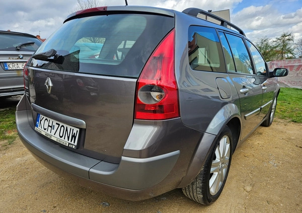 Renault Megane cena 10900 przebieg: 262000, rok produkcji 2004 z Chrzanów małe 137